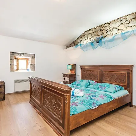 Lovely Home In Jurdani With Outdoor Swimming Pool Holiday home *