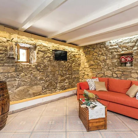 Holiday home Lovely Home In Jurdani With Outdoor Swimming Pool