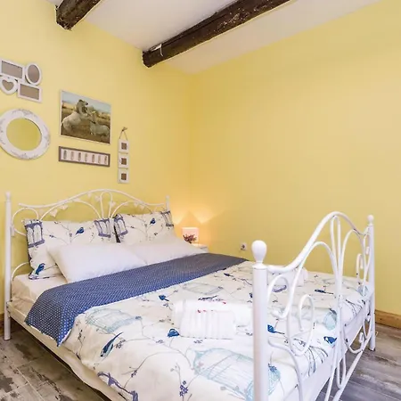 Lovely Home In Jurdani With Outdoor Swimming Pool